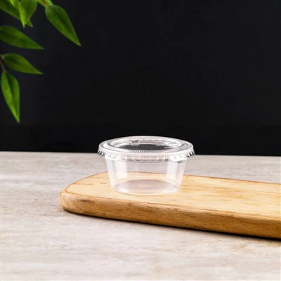 Plastične čaše za jednokratnu upotrebu